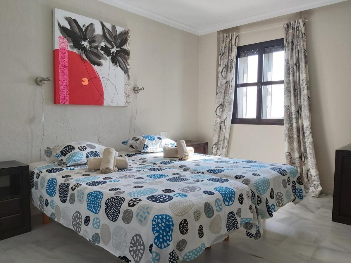 Homelystay- Marbella, Puerto Banus Apartamento